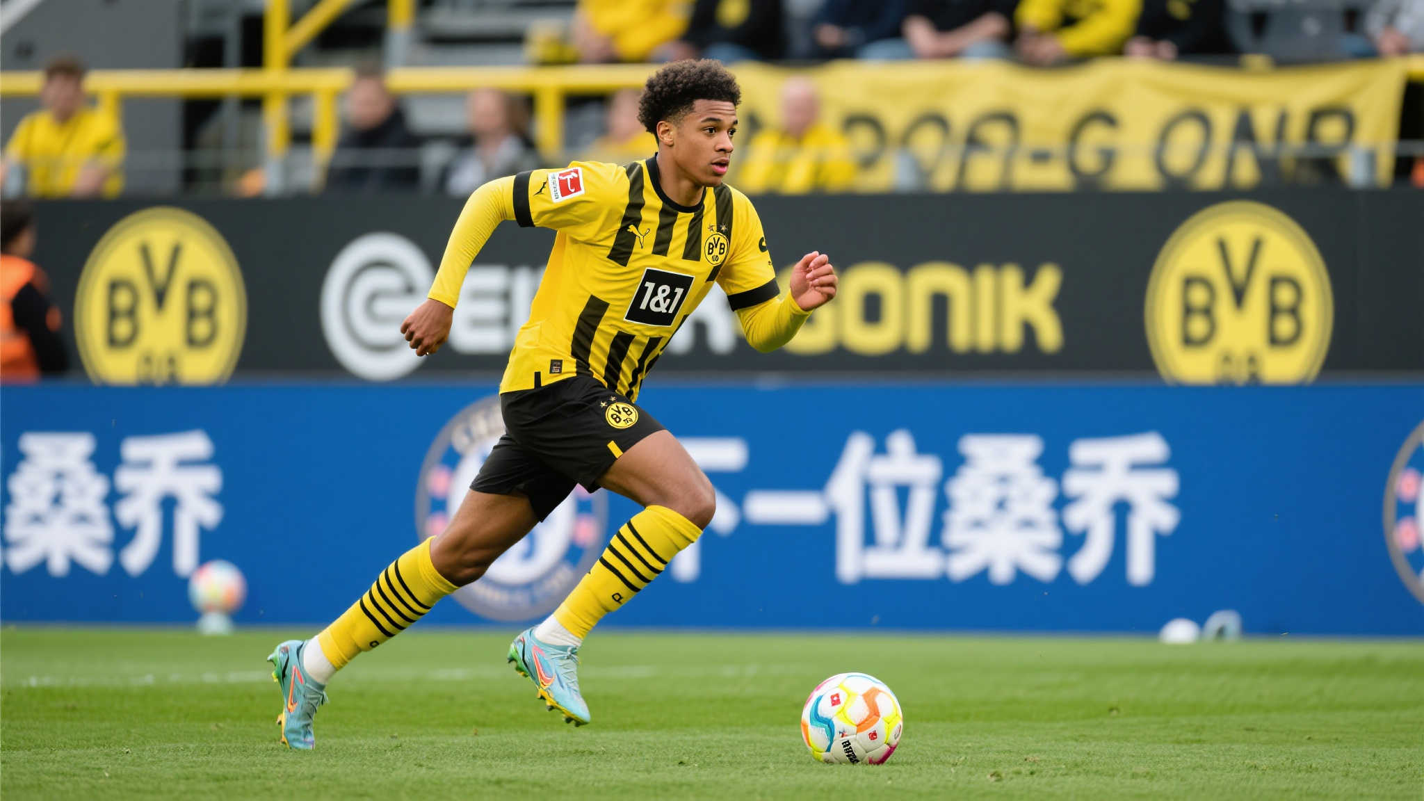 切尔西再度瞄准吉滕斯,引援计划浮出水面 切尔西再度瞄准吉滕斯,引援计划浮出水面